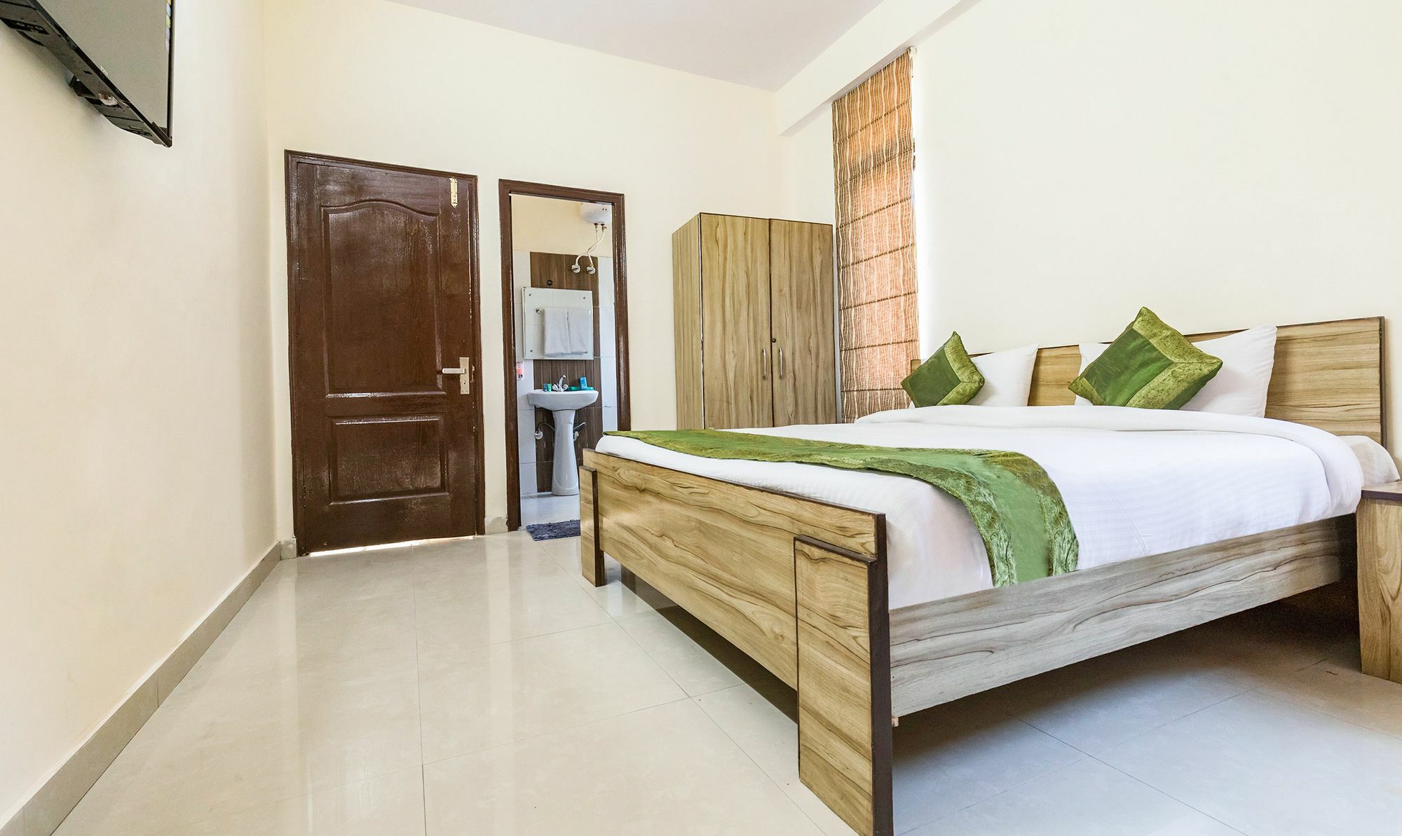 Royal Suites By Park Tree, Kasauli Ngoại thất bức ảnh